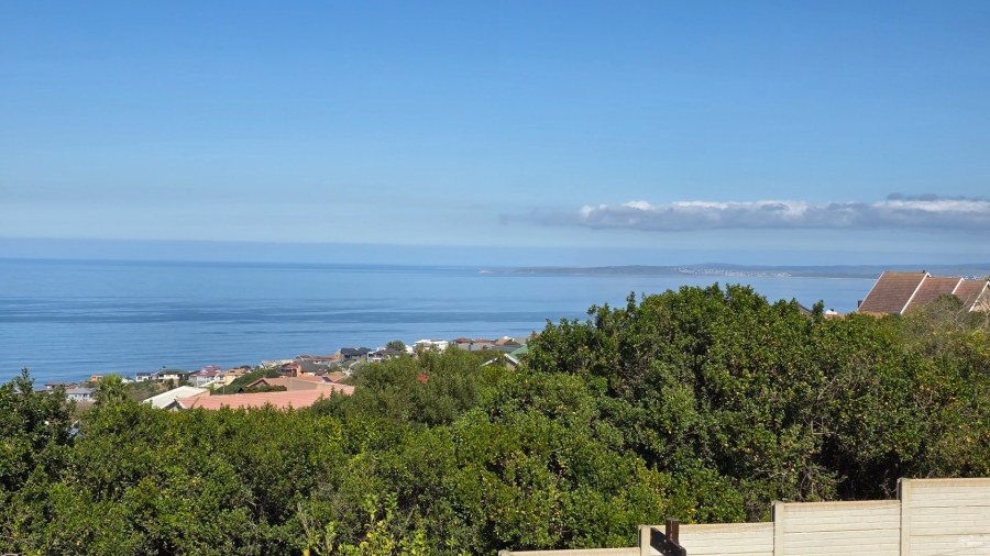 3 Bedroom Property for Sale in Dana Bay Western Cape